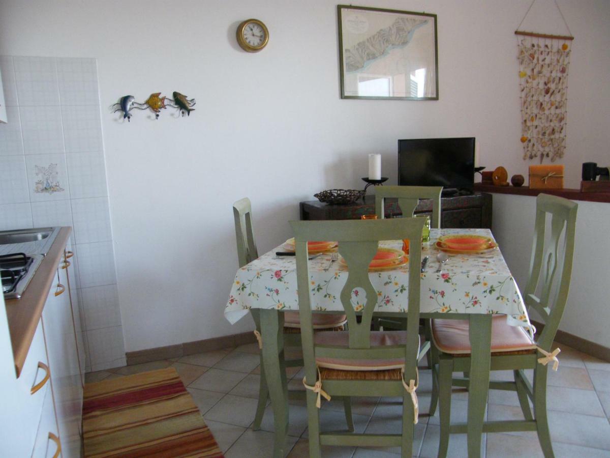 Casa Di Rino Villa San Lorenzo al Mare Luaran gambar