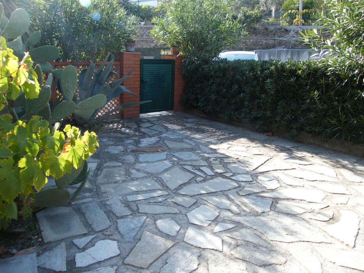Casa Di Rino Villa San Lorenzo al Mare Luaran gambar